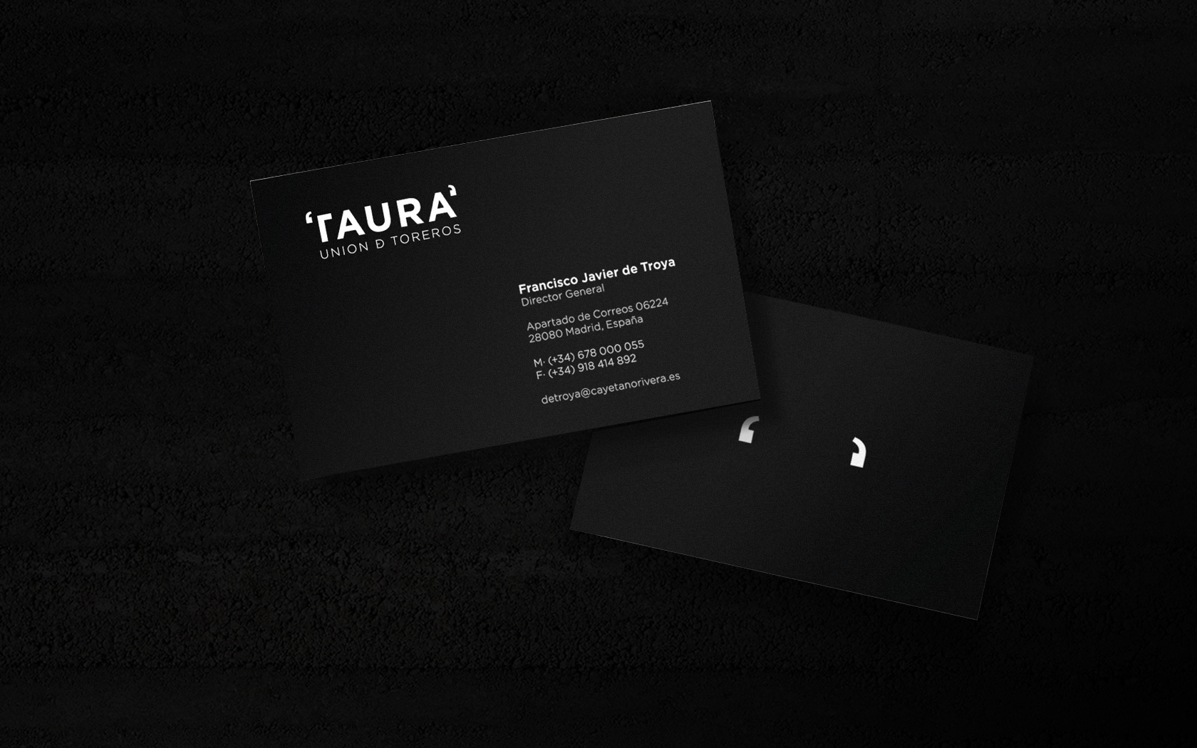 simple and unique business cards