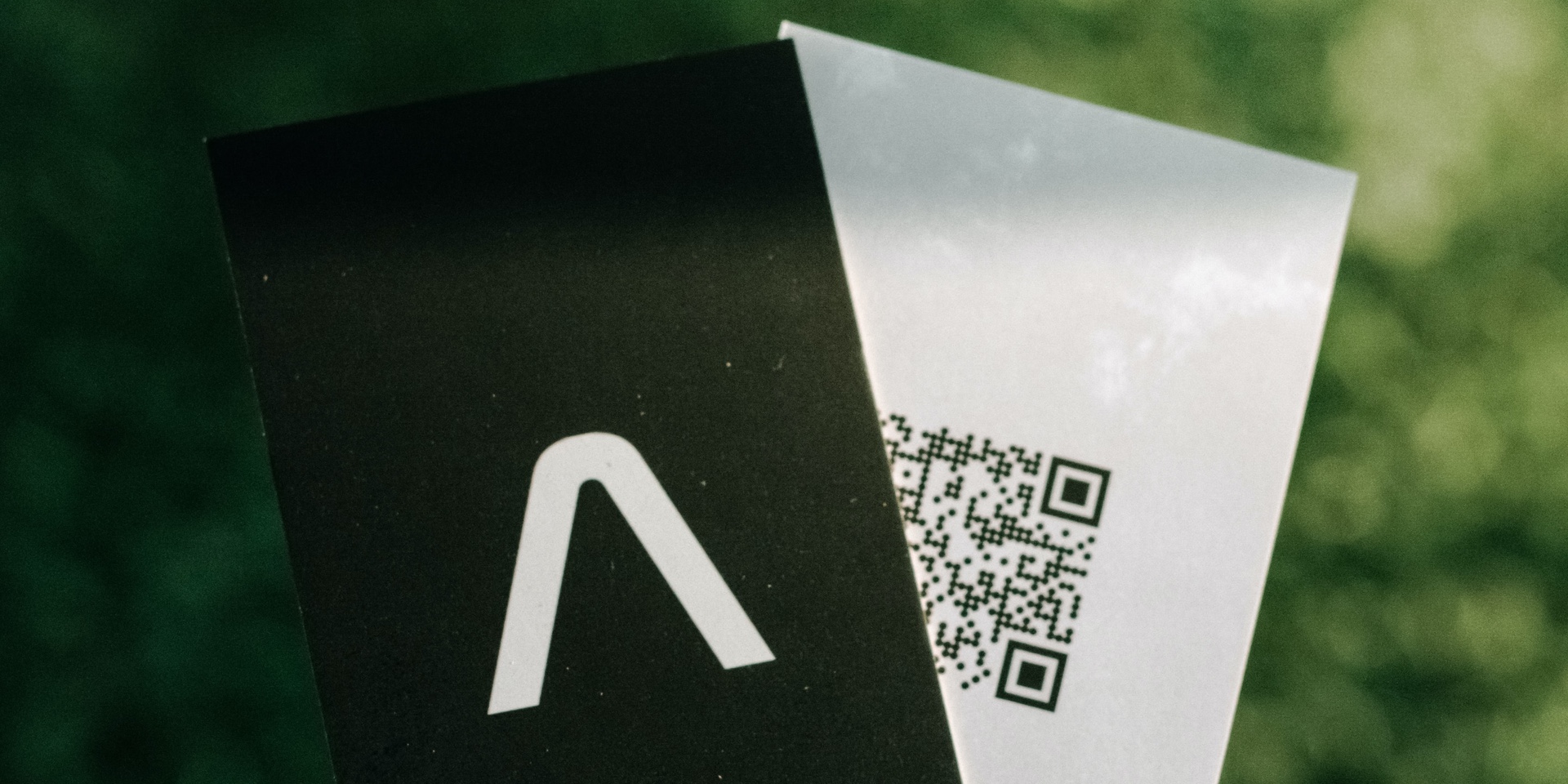 Nine Key Features Of Our QR Code Business Cards