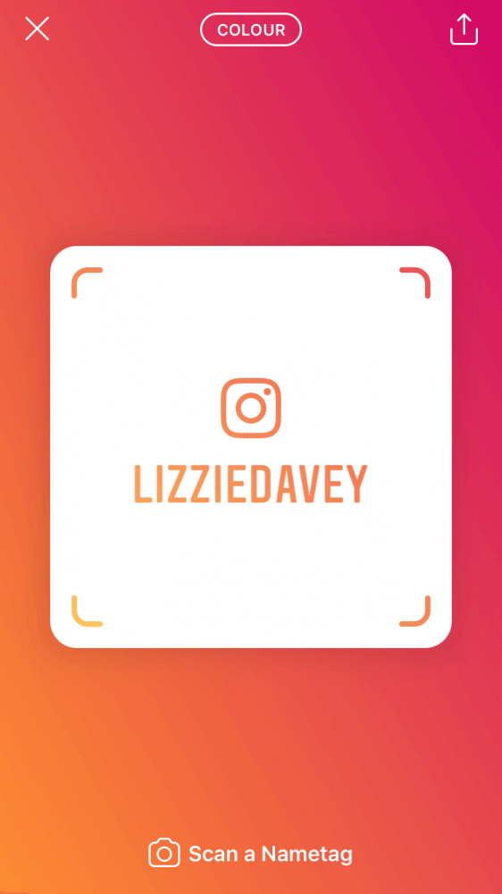 a white square with the word lizziedavey on it.